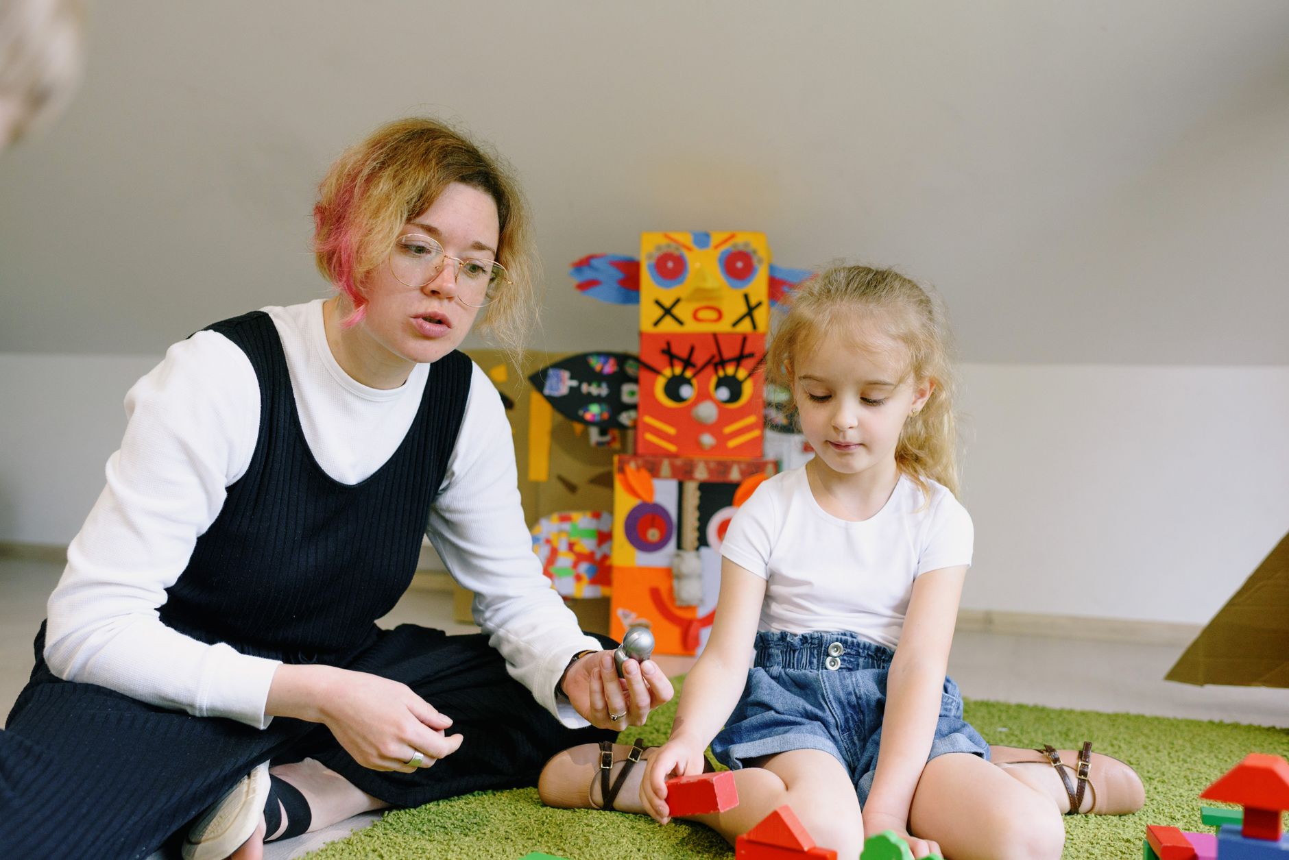 Assistante maternelle équipe à Neuilly-sur-Seine